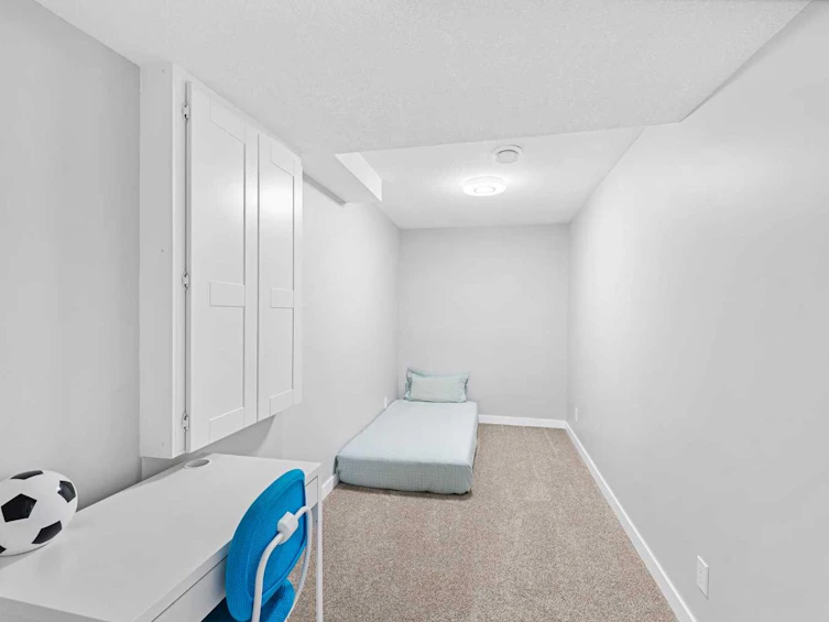 158 Carringvue Park NW, Calgary, AB, T3P 1L1 - 34
