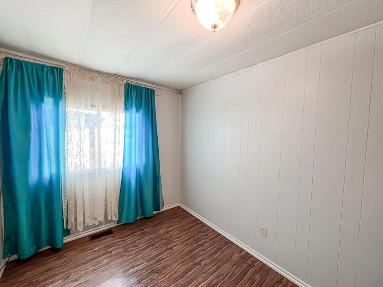 428 1 Street Southwest, Falher, AB, T0H 1M0 - 12