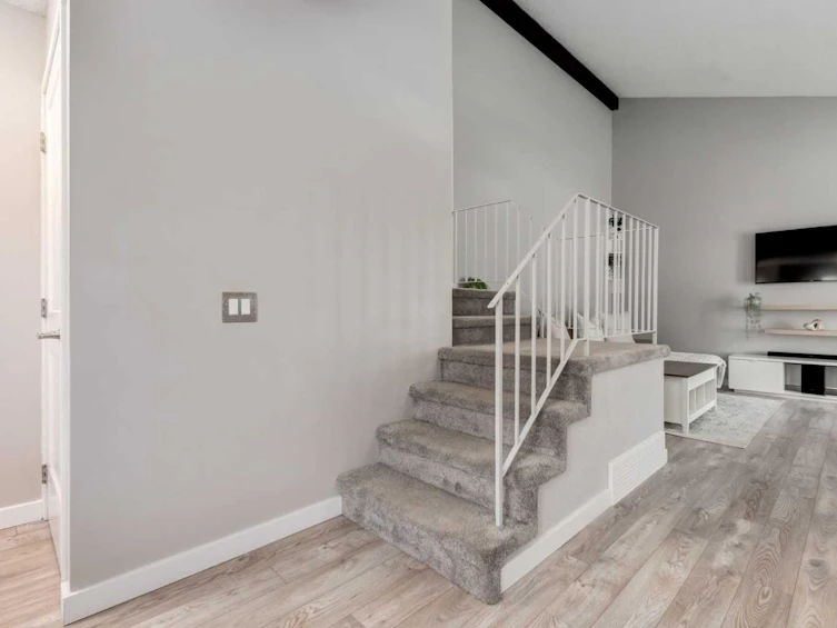 7136 Temple Drive Northeast, Calgary, AB, T1Y 4E7 - 13