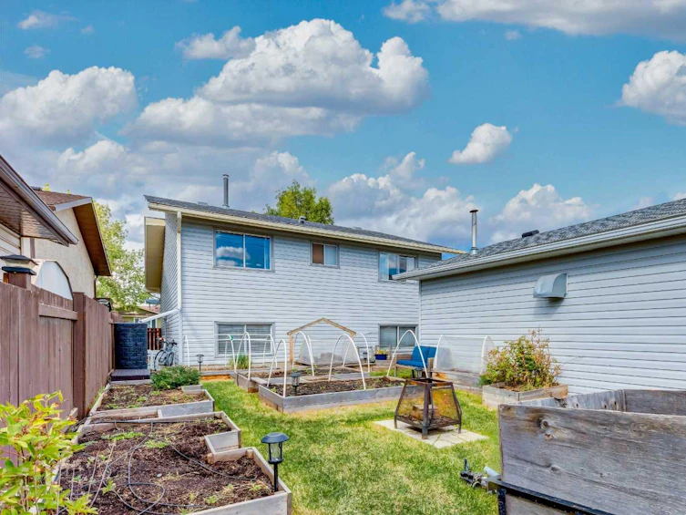 7136 Temple Drive Northeast, Calgary, AB, T1Y 4E7 - 29