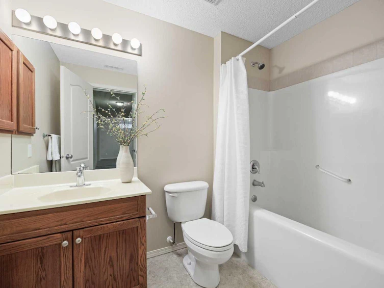 4613 Hamptons Way NW, Calgary, AB, T3A 6J9 - 34