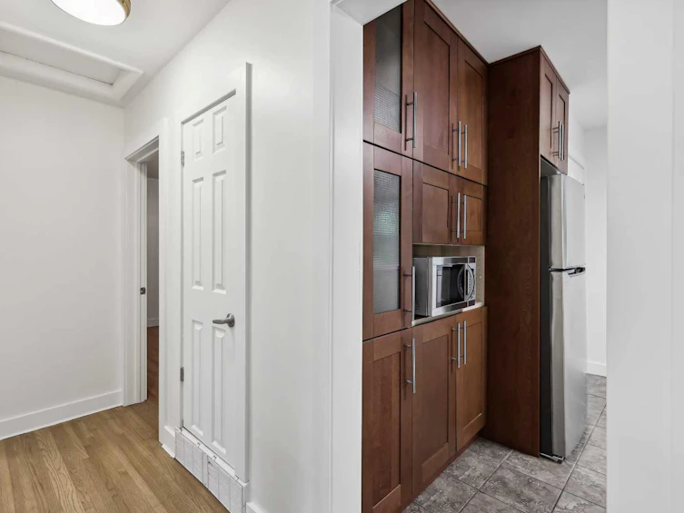 1 Meadowview Road SW, Calgary, AB, T2V 1V9 - 11