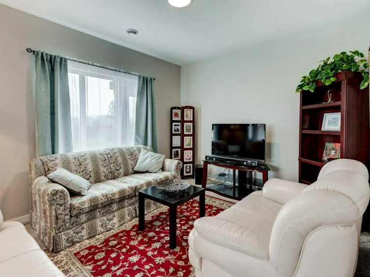 540 Montana Bay SE, High River, AB, T1V 0J6 - 26