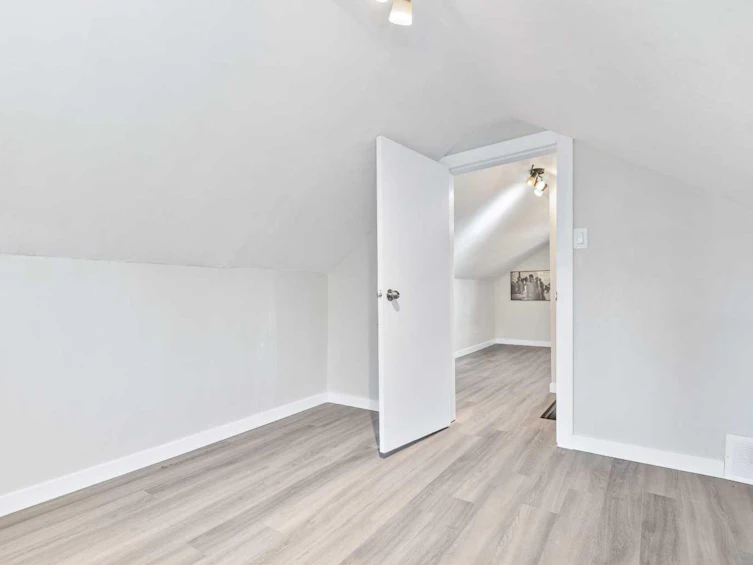 5920 51 Avenue, Red Deer, AB, T4N 4H9 - 25