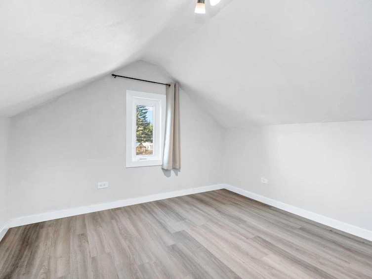 5920 51 Avenue, Red Deer, AB, T4N 4H9 - 26