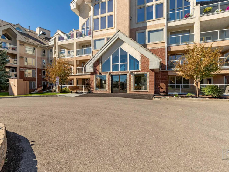 417-100 2 Avenue S, Lethbridge, AB, T1K 0B5 - 2