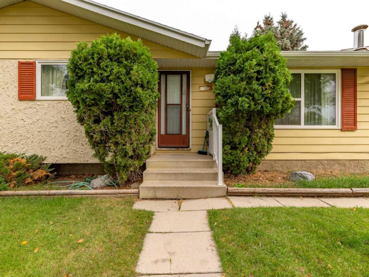 1705 23 Avenue N, Lethbridge, AB, T1H 4N3 - 4