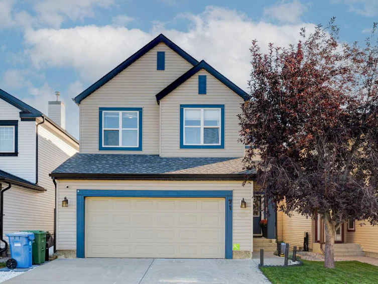 71 Copperfield Point SE, Calgary, AB, T2Z 4V4
