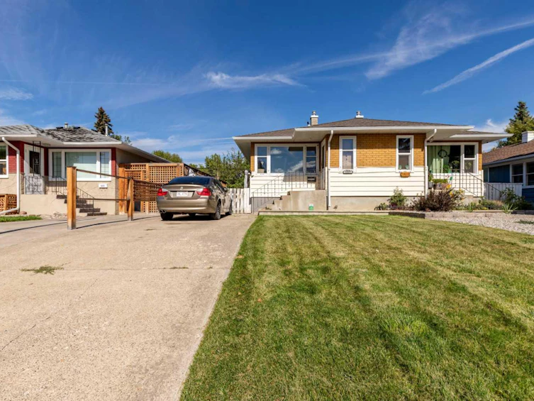 1817 13 Avenue S, Lethbridge, AB, T1K 0S3