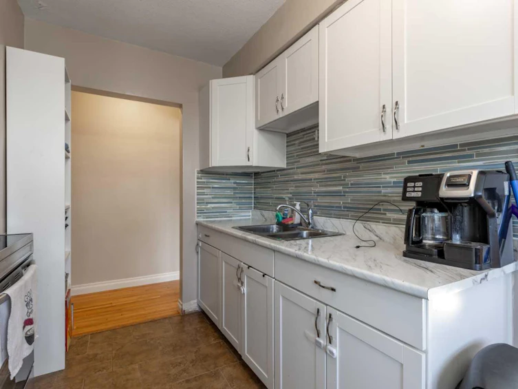 1817 13 Avenue S, Lethbridge, AB, T1K 0S3 - 9