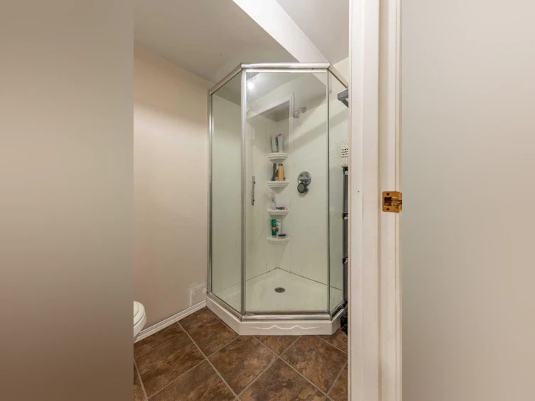 1817 13 Avenue S, Lethbridge, AB, T1K 0S3 - 22