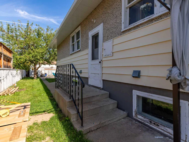 1817 13 Avenue S, Lethbridge, AB, T1K 0S3 - 29