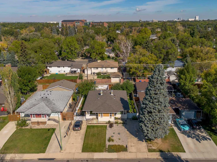 1817 13 Avenue S, Lethbridge, AB, T1K 0S3 - 37