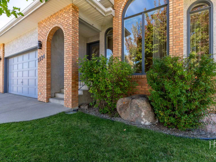 2234 26 Avenue S, Lethbridge, AB, T1K 6K1 - 3