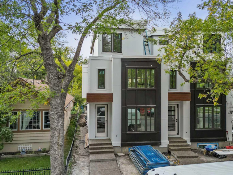 431 10 Street NE, Calgary, AB, T2E 4M2 - 8