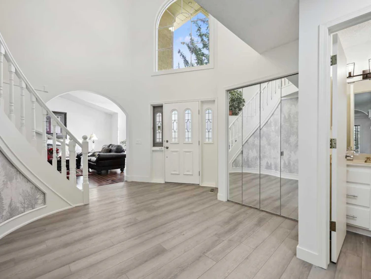 1360 Shawnee Road SW, Calgary, AB, T2Y 2T1 - 3