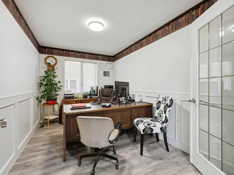1360 Shawnee Road SW, Calgary, AB, T2Y 2T1 - 4