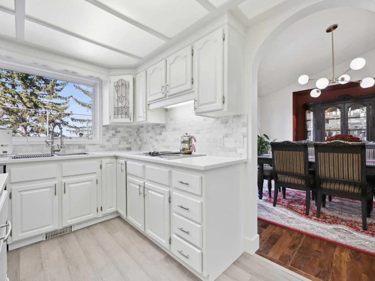 1360 Shawnee Road SW, Calgary, AB, T2Y 2T1 - 10