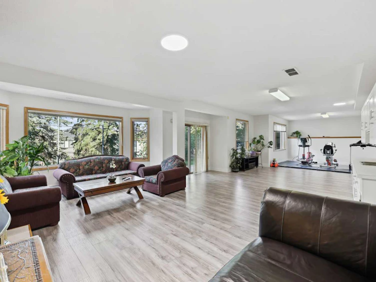 1360 Shawnee Road SW, Calgary, AB, T2Y 2T1 - 25