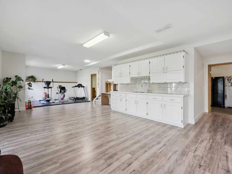 1360 Shawnee Road SW, Calgary, AB, T2Y 2T1 - 26