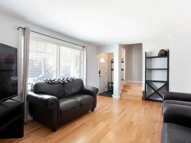 122-4525 31 Street SW, Calgary, AB, T3E 2P8 - 9