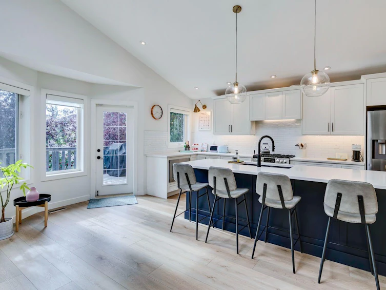 354 Mountain Park Drive SE, Calgary, AB, T2Z 3S7 - 4