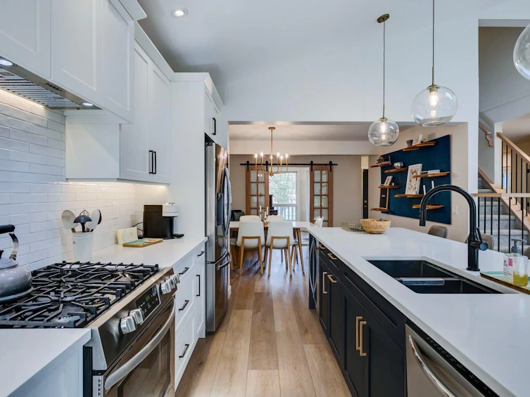 354 Mountain Park Drive SE, Calgary, AB, T2Z 3S7 - 10