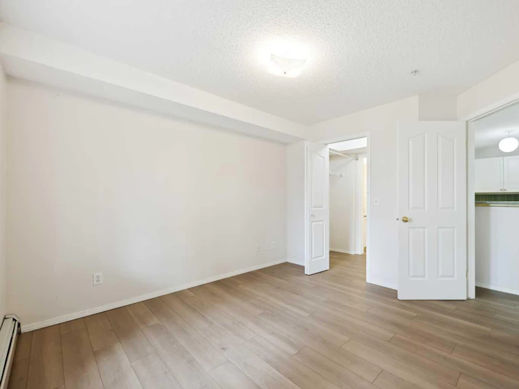 115-3000 Somervale Court SW, Calgary, AB, T2Y 4J2 - 7