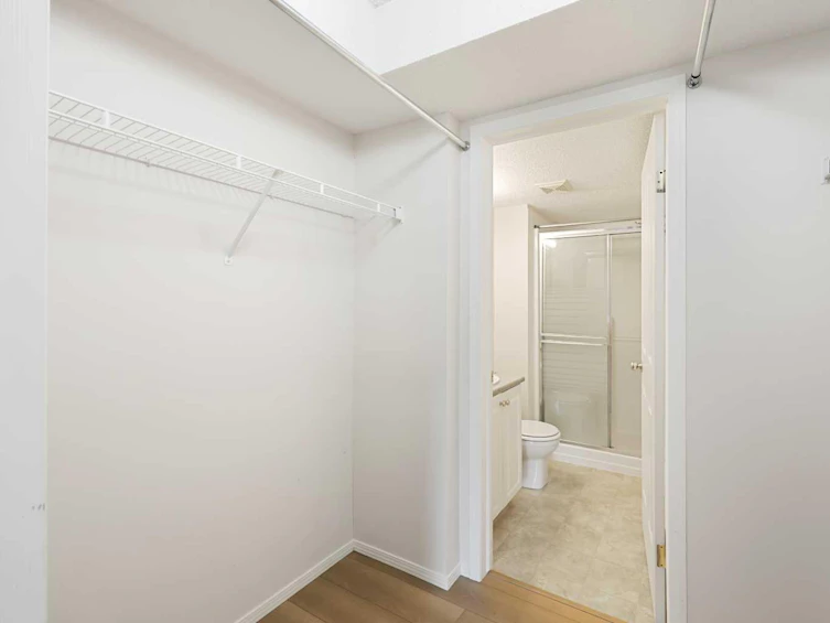 115-3000 Somervale Court SW, Calgary, AB, T2Y 4J2 - 8