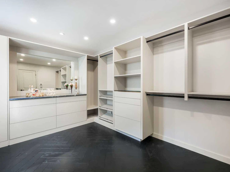 16 Johnson Place SW, Calgary, AB, T3E 7S2 - 24