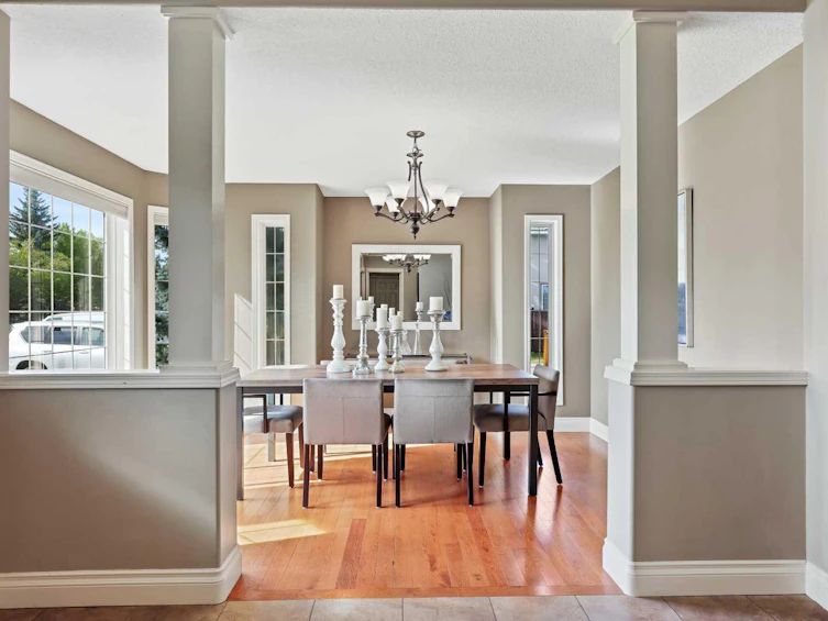 6530 Sierra Morena Boulevard SW, Calgary, AB, T3H 3C6 - 5