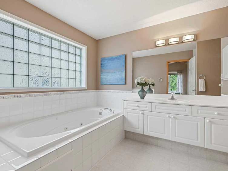 6530 Sierra Morena Boulevard SW, Calgary, AB, T3H 3C6 - 23