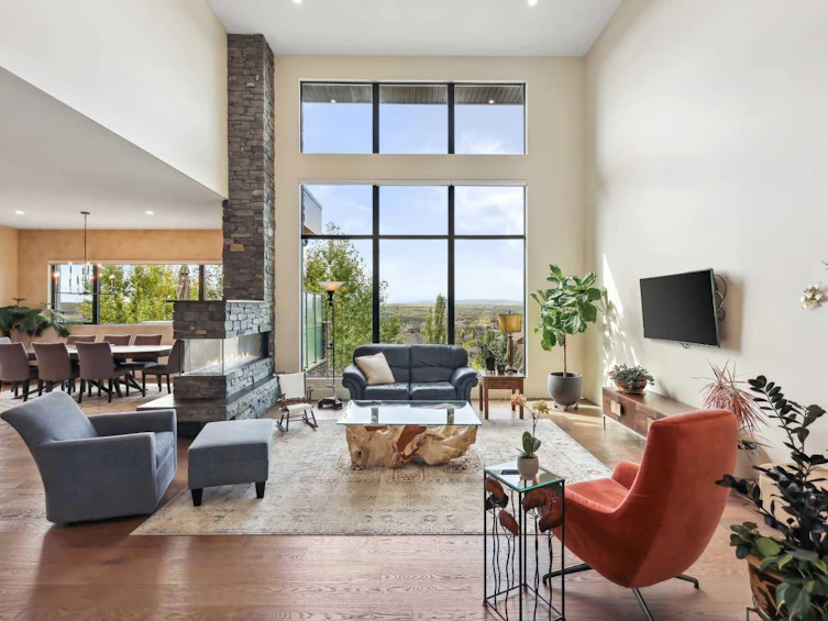 2850 77 Street SW, Calgary, AB, T3H 5M1 - 6