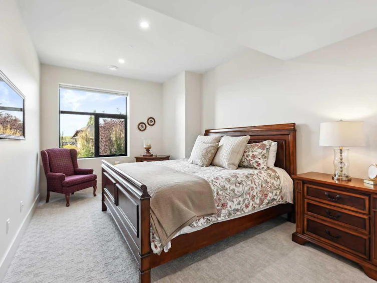 2850 77 Street SW, Calgary, AB, T3H 5M1 - 32
