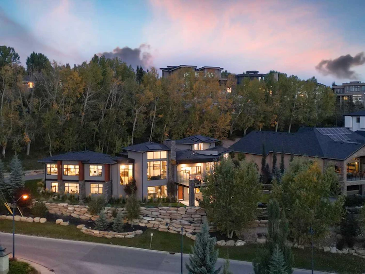 2850 77 Street SW, Calgary, AB, T3H 5M1 - 45