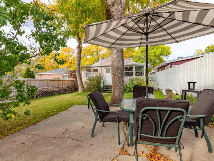 715 20 Street S, Lethbridge, AB, T1J 3J3 - 40