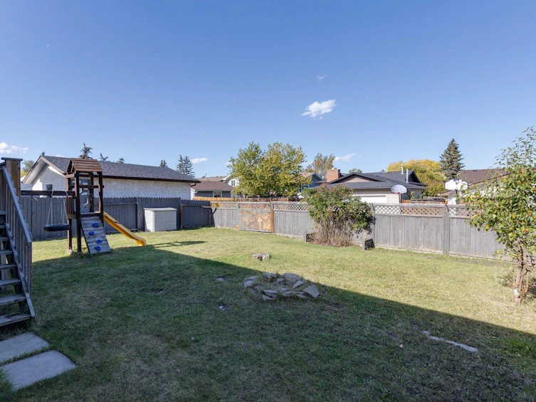 5032 Whitestone Road NE, Calgary, AB, T1Y 1T3 - 2