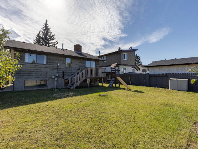 5032 Whitestone Road NE, Calgary, AB, T1Y 1T3 - 3
