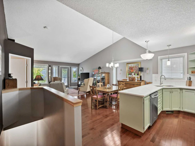 78 Rivercrest Villas Southeast, Calgary, AB, T2C 4K4 - 5