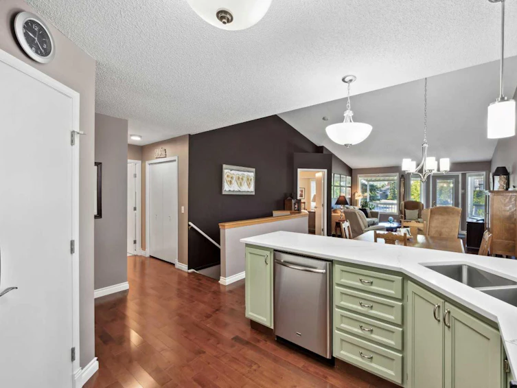 78 Rivercrest Villas Southeast, Calgary, AB, T2C 4K4 - 8
