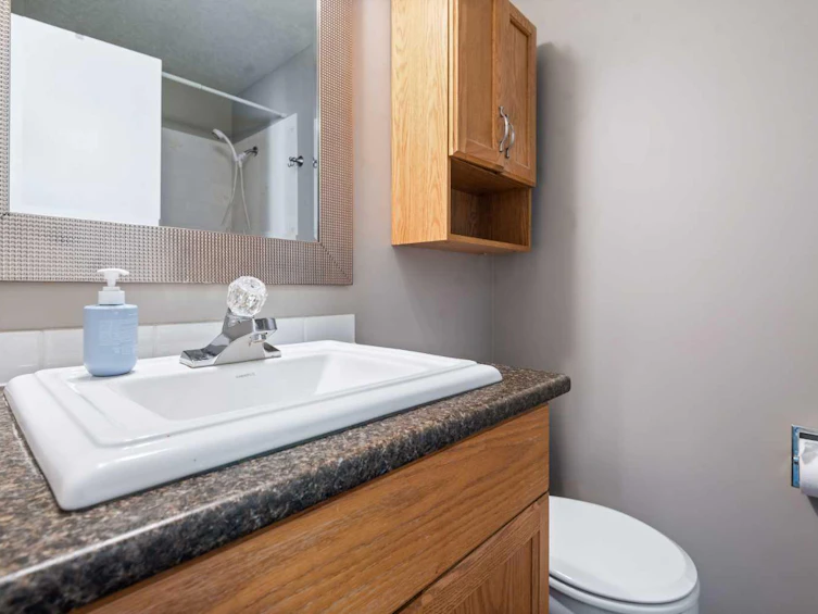 37 Dunlop Street, Red Deer, AB, T4R 2H3 - 24