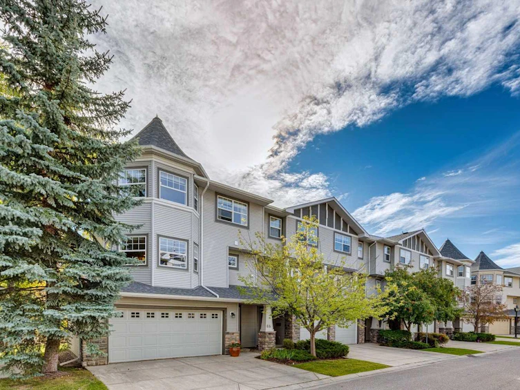 66 Inglewood Grove SE, Calgary, AB, T2G 5R4 - 2