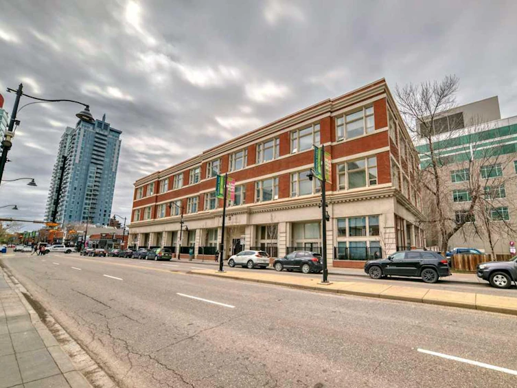 203-1117 1 Street SW, Calgary, AB, T2R 0T9 - 48