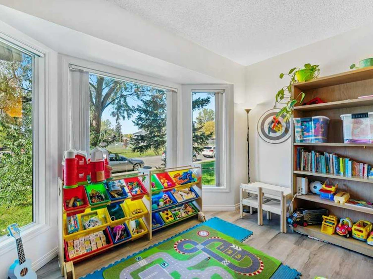 3 Falsby Place NE, Calgary, AB, T3J 1B9 - 2