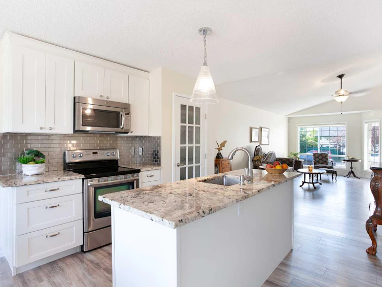 93 Shawbrooke Green SW, Calgary, AB, T2Y 3B8 - 9