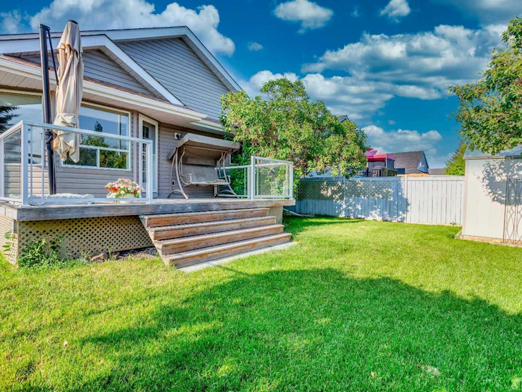 93 Shawbrooke Green SW, Calgary, AB, T2Y 3B8 - 26