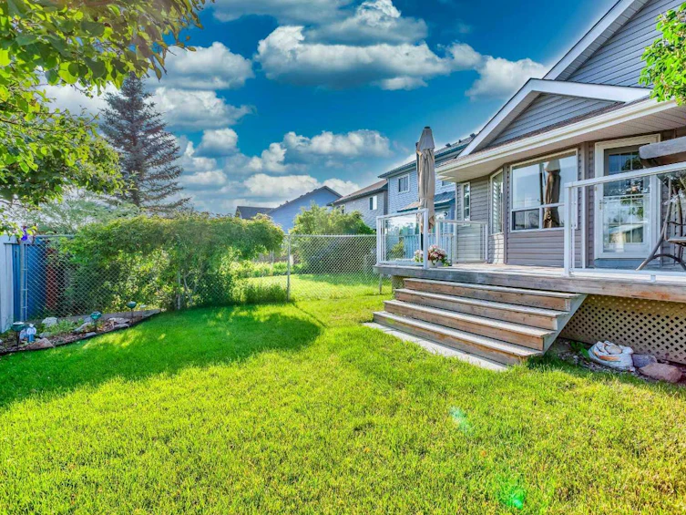 93 Shawbrooke Green SW, Calgary, AB, T2Y 3B8 - 27