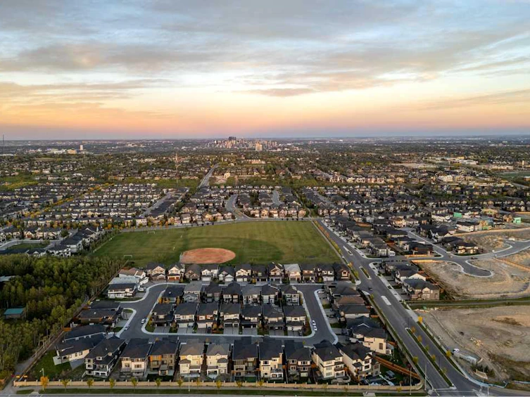 94 Aspen Summit Close SW, Calgary, AB, T3H 6B3 - 7