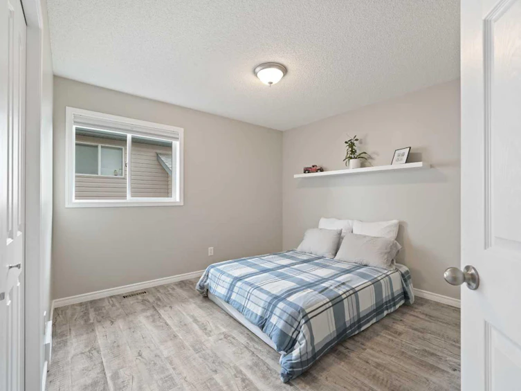 302 Highwood Village Place NW, High River, AB, T1V 1W1 - 19