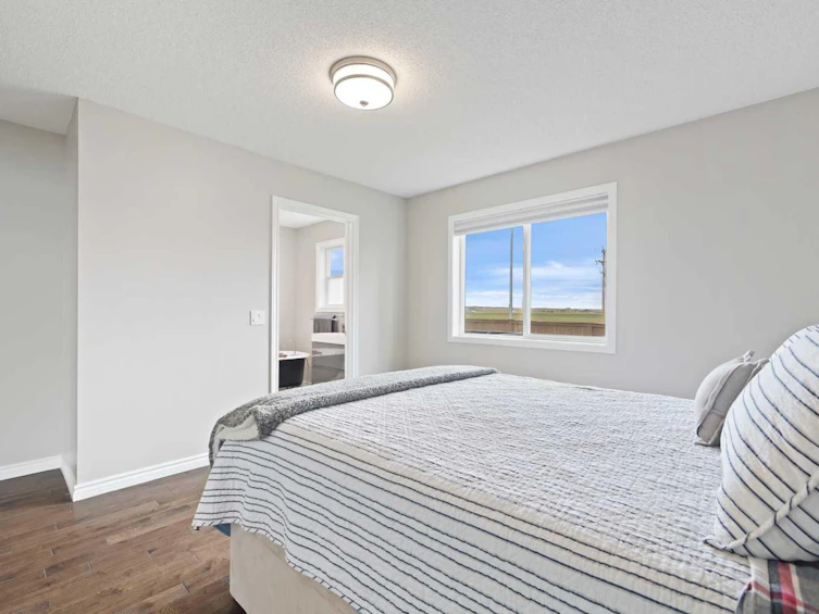 302 Highwood Village Place NW, High River, AB, T1V 1W1 - 23